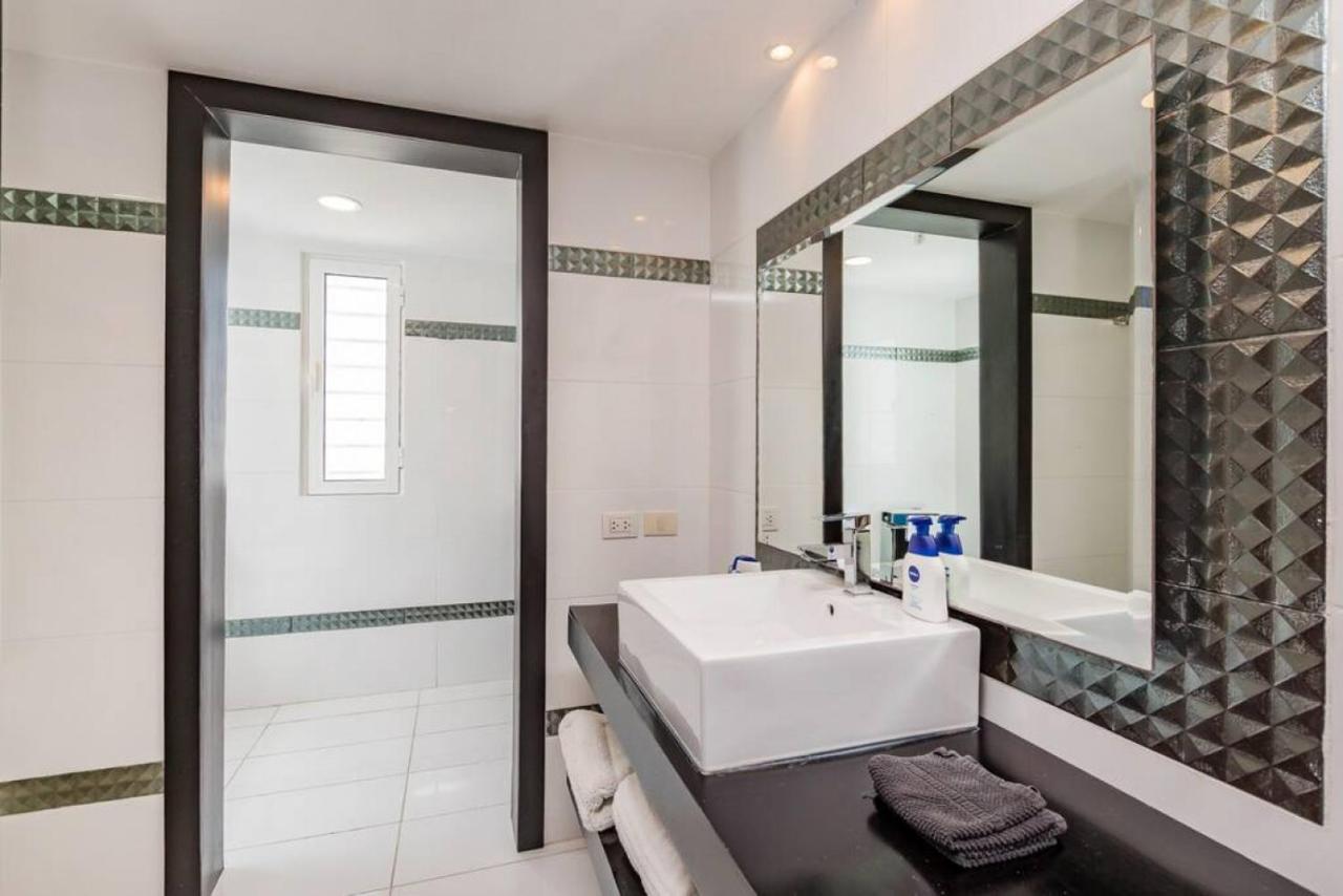 Villa Pandora Beach Front Villa With Chef Game Room Pool بونتا كانا المظهر الخارجي الصورة