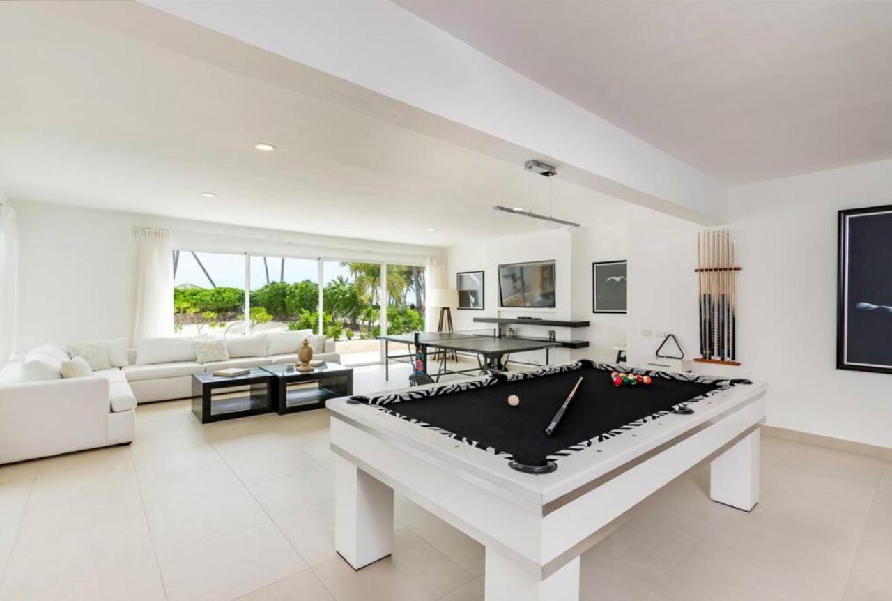 Villa Pandora Beach Front Villa With Chef Game Room Pool بونتا كانا المظهر الخارجي الصورة
